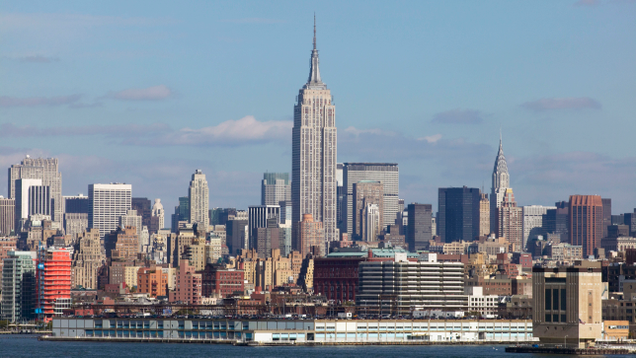 Illustration for article titled The World’s Bustiest Skylines